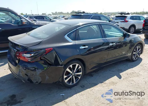 2017 Nissan Altima 3.5 Sr z USA, uszkodzony, nr VIN 1N4BL3AP9HC168703